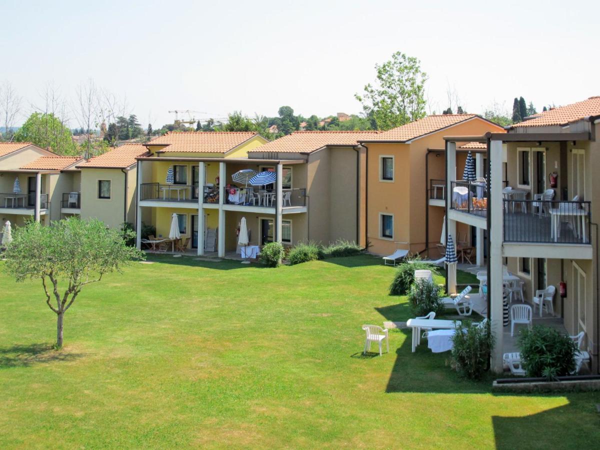 Apartment Belvedere Village-4 By Interhome Кастельнуово-дель-Гарда Экстерьер фото